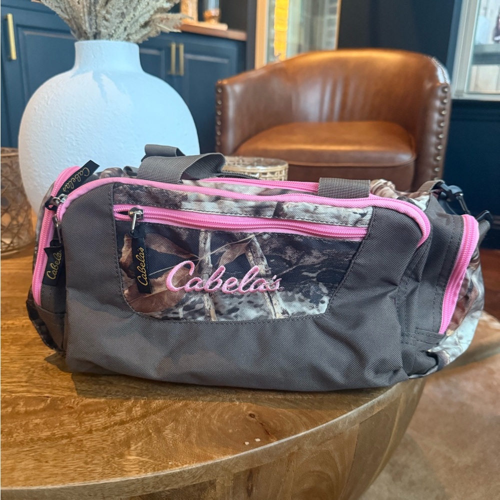 Cabelas Camo and Pink Bag
